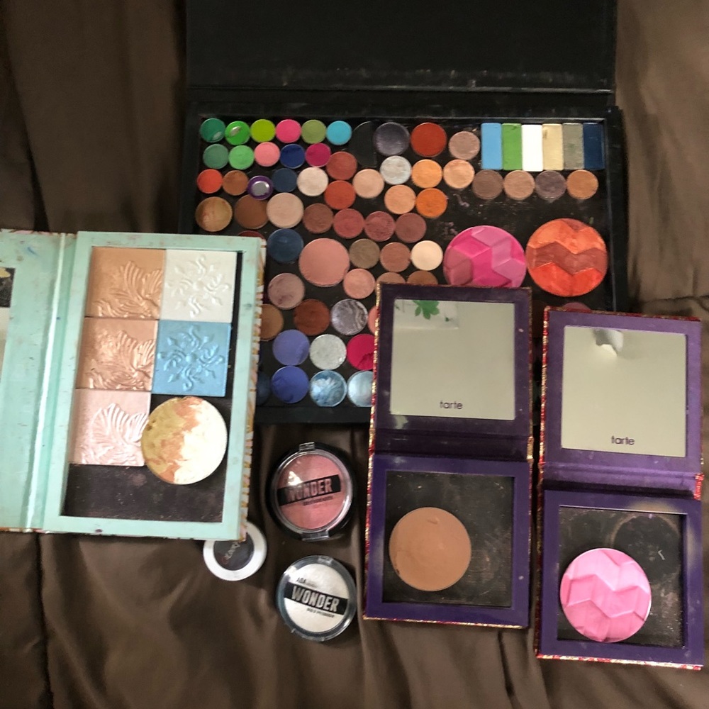 Makeup Collection (Tarte, Colourpop and more!)